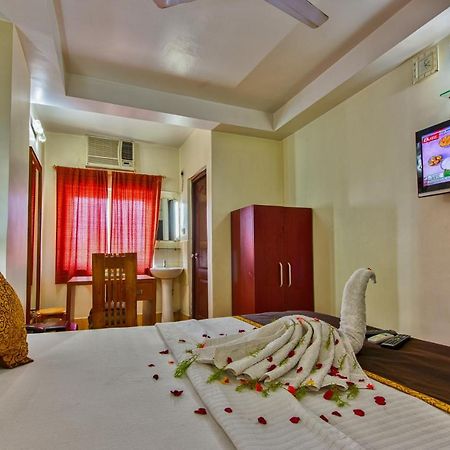 Hotel Seetal Cuttack Ngoại thất bức ảnh