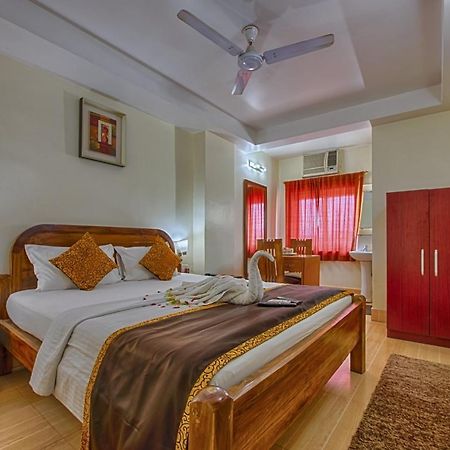 Hotel Seetal Cuttack Ngoại thất bức ảnh