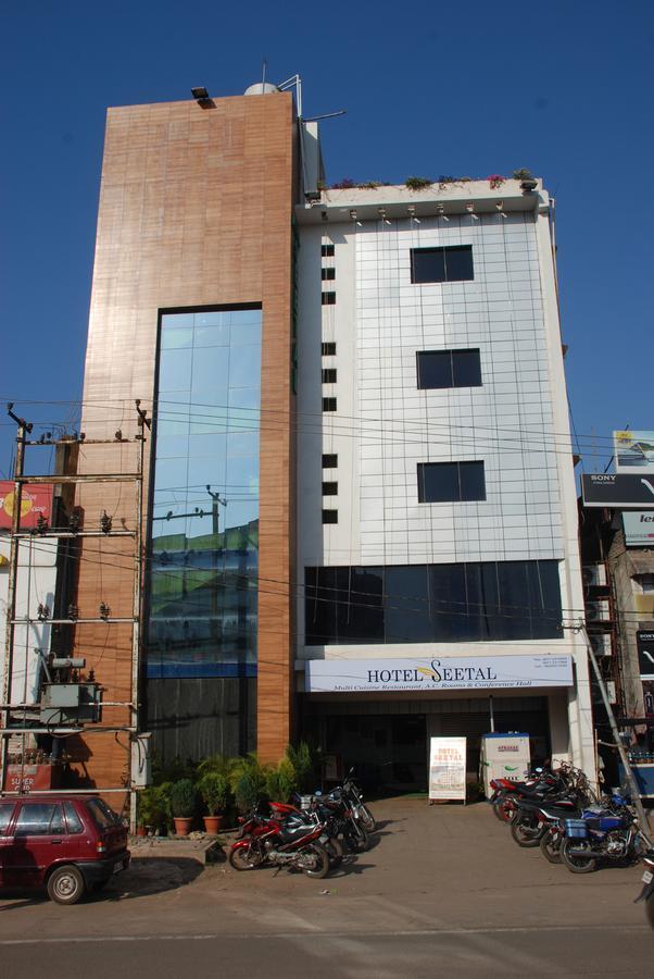 Hotel Seetal Cuttack Ngoại thất bức ảnh
